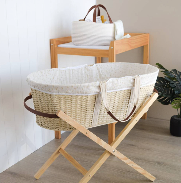 Nestling Moses Basket, Stand & Sage Liner (Incl Mattress)